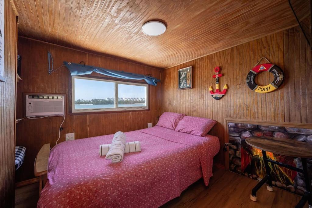 Готель Beautiful Houseboat In Кі-Вест Екстер'єр фото